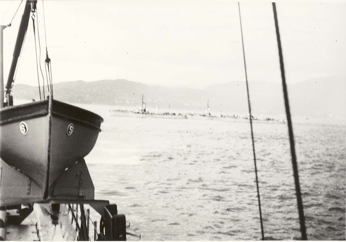 Jageren Sleipner -  i samøvelse med store torpedobåter før 2. VK.