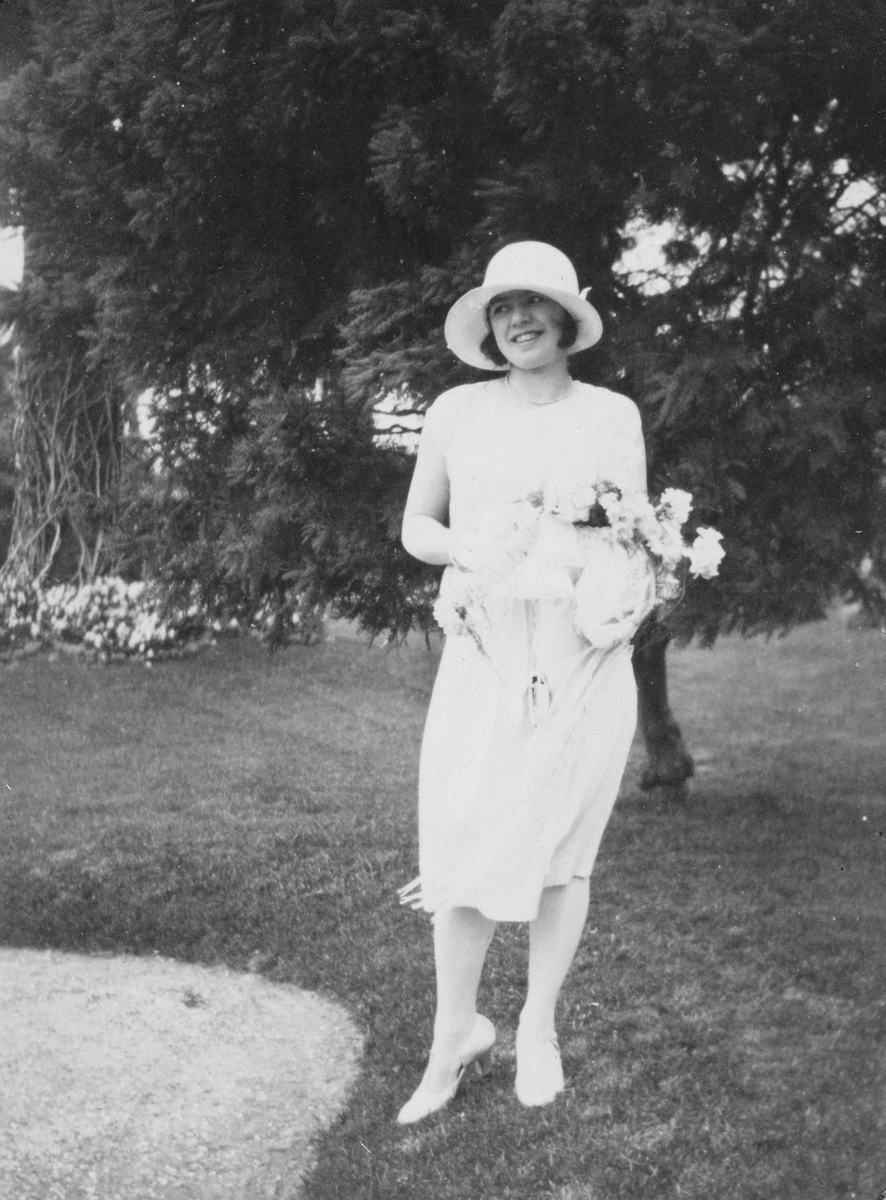 Klara Jonassen, som giftet seg med Christian Wilhelm Thams i Monaco, sommeren 1928.