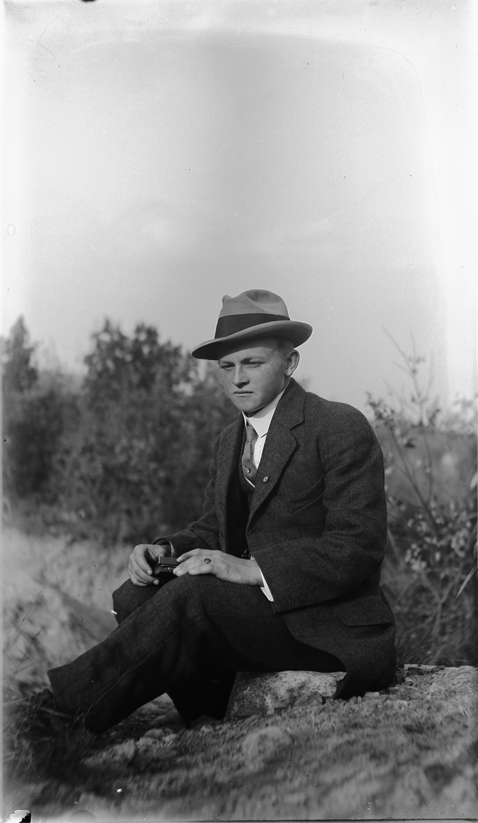 Petrus Johannessen, dress, hatt.