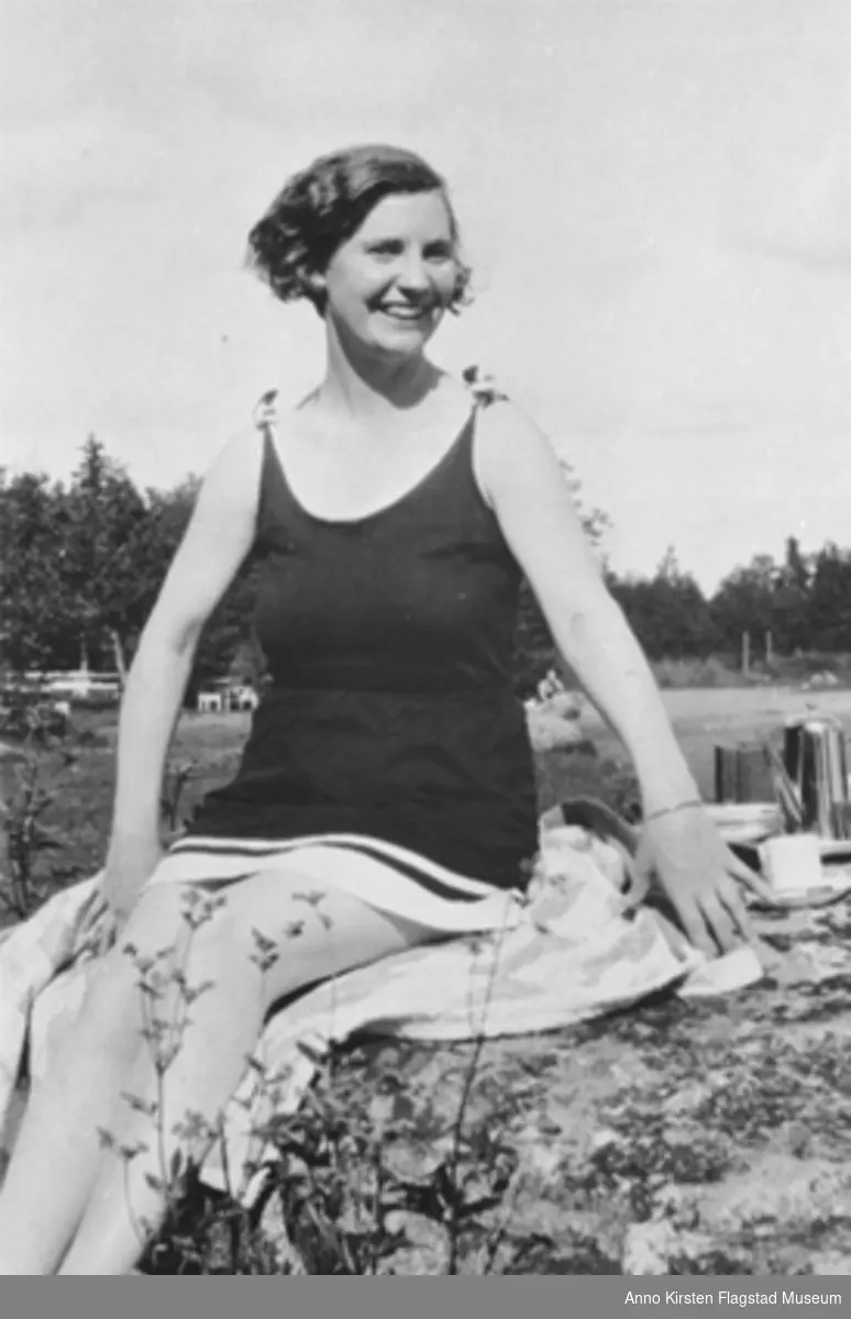 Kirsten Flagstad i Helsingfors, Finland, sommeren 1928. 

Kirsten Flagstad in Helsinki, Finland, summer 1928. 