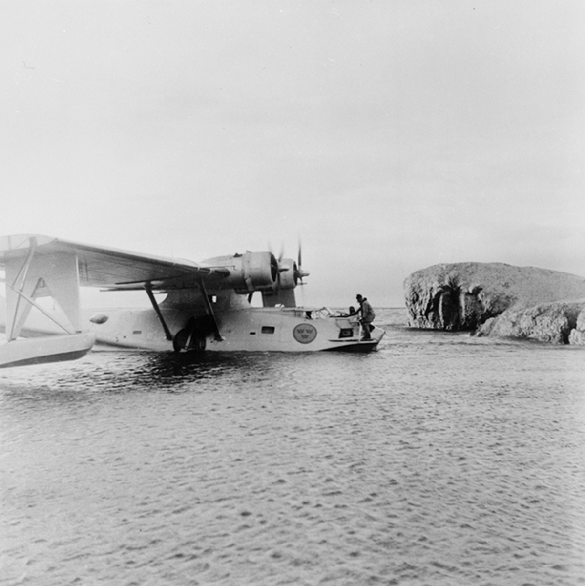 Flygplan TP 47, Catalina i vattnet på Spetsbergen under expedition 1957 ...