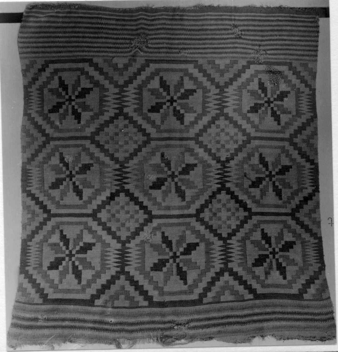 Teppe Norsk Folkemuseum / DigitaltMuseum