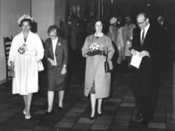 Dronning Fabiola besøker Norsk Folkemuseum i juni 1965, samm