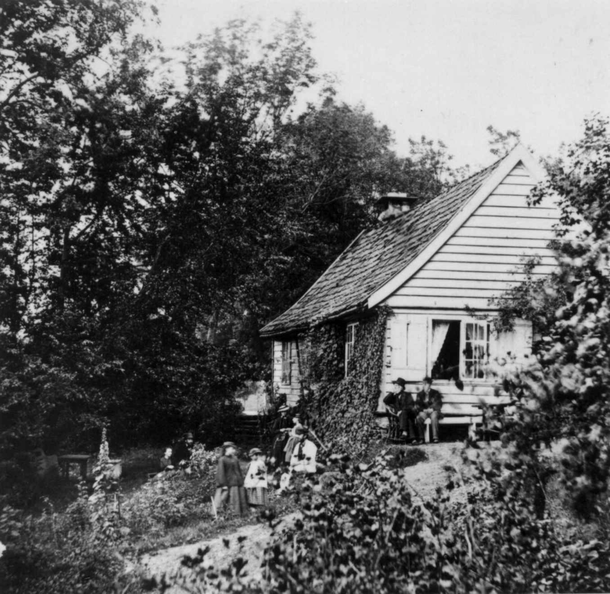 Fridalen, Bergen. Tollkasserer Werner Christies landsted. antatt 1860-årene.