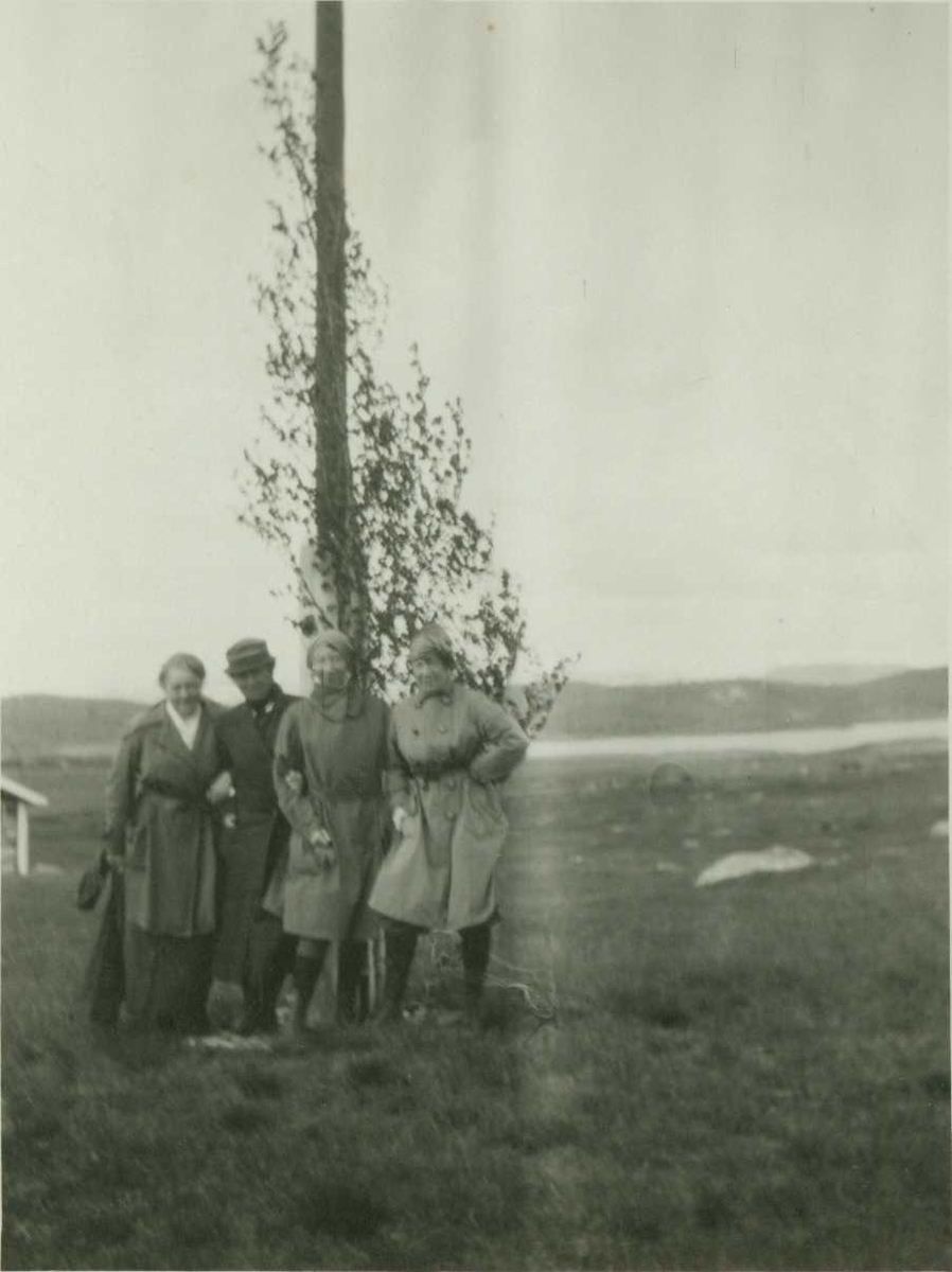 Fire damer i fjellet, Hemsedal.