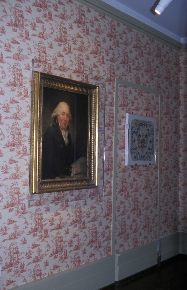 Utstilling om Collettfamilien i Collettgården, Kirkegata 15, nå på Norsk Folkemuseum som bygning nummer 216.