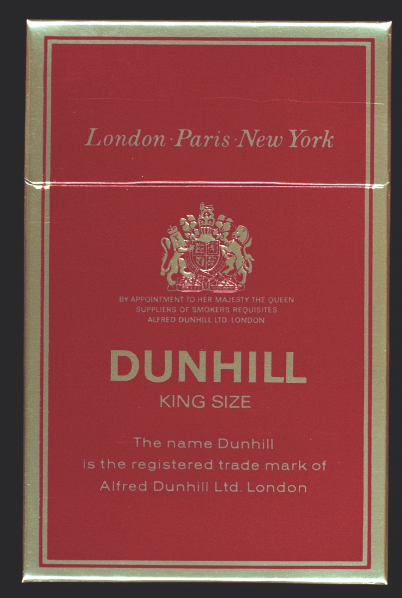 Reklamefoto. Dunhill king size sigaretter. Fra bildeserie til ...