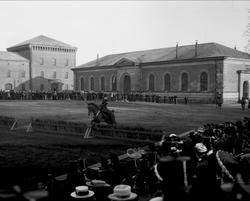Festningsplassen Akershus festning, Oslo. Militær rideoppvis