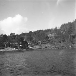 Veøy, Molde, Møre og Romsdal, 19.04.1958. Landskap.