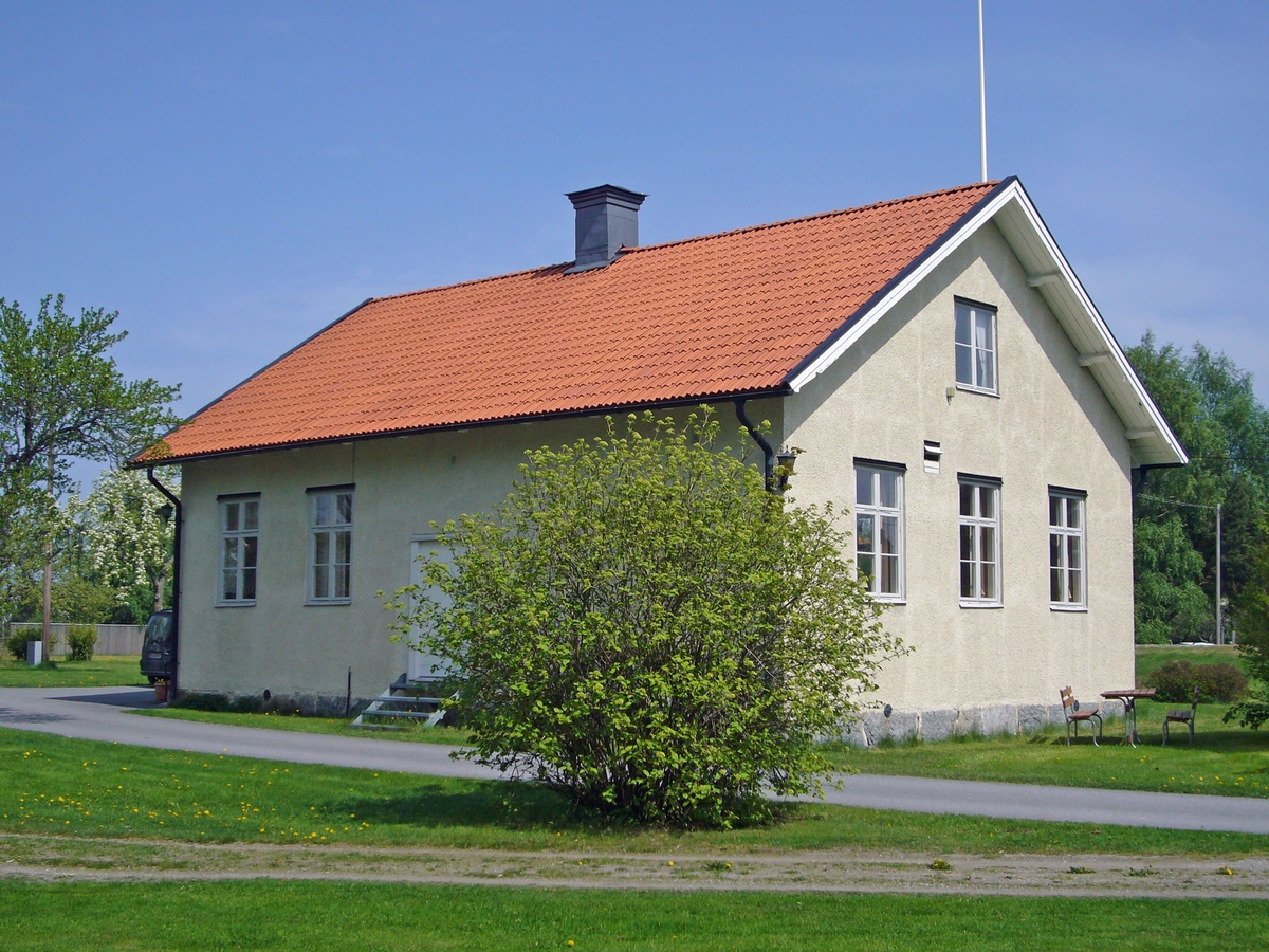 Församlingshem, f.d. Yttergrans kyrkskola, Yttergrans socken, Uppland 2010