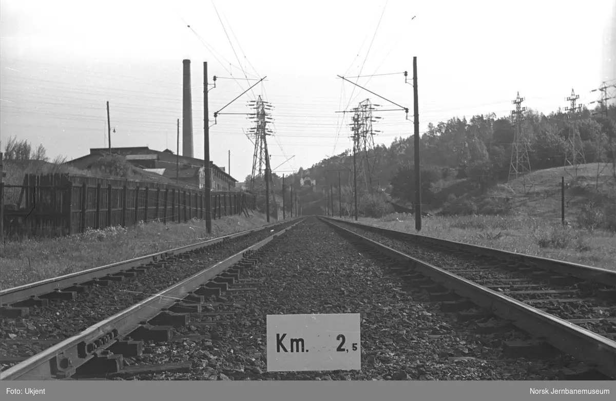 Hovedbanen : linjeføring km 2,5