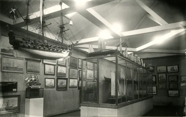 Norsk Sjøfartsmuseum i Ridehuset på Norsk Folkemuseum