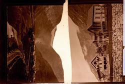 Glassplate med to avfotograferinger av Lindahl-bilder fra Læ