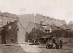 Skolestredet 3-7, revet 09.05.1899.