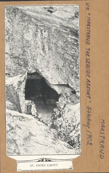 Tryckt text på kortet: "St. Eriks Grotta."
Noterat på kortet: " Ur "Marstrand the seaside resort" Göteborg 1902."