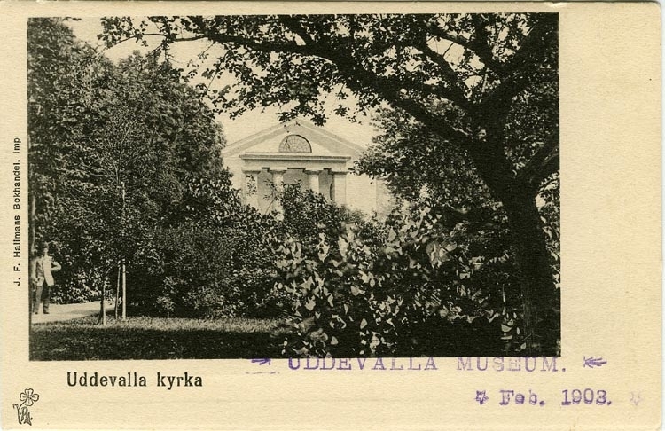 Tryckt text på kortets framsida: "Uddevalla Kyrka."
