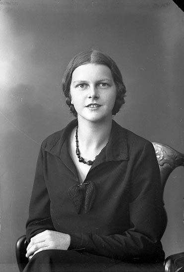 Enligt fotografens journal nr 6 1930-1943: "Johansson, Karin adr. Pastor T-qvist Gbg".