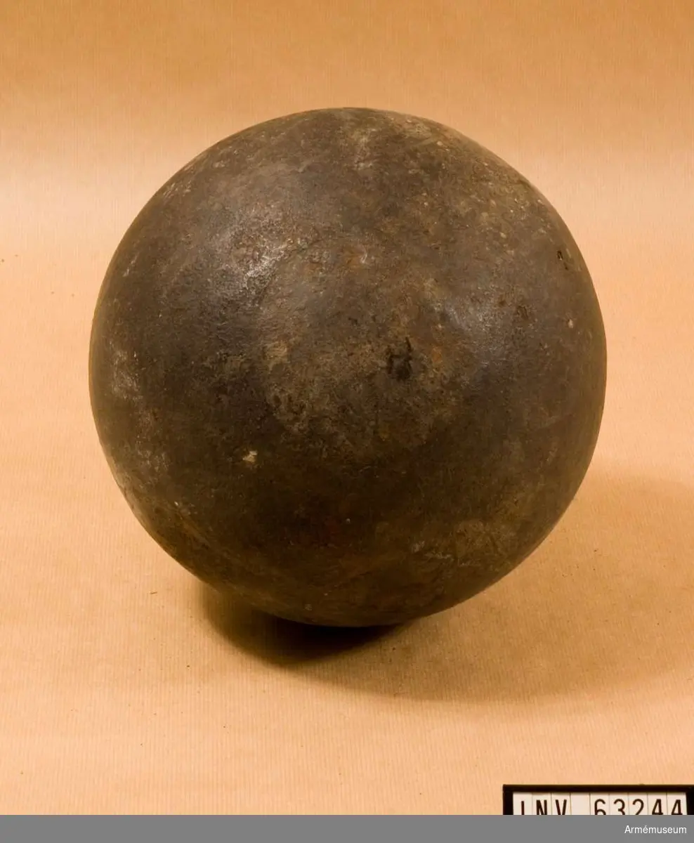 Grupp F II.
100-pundig bomb till bombkanon projekterad av von Sydow, 1831.