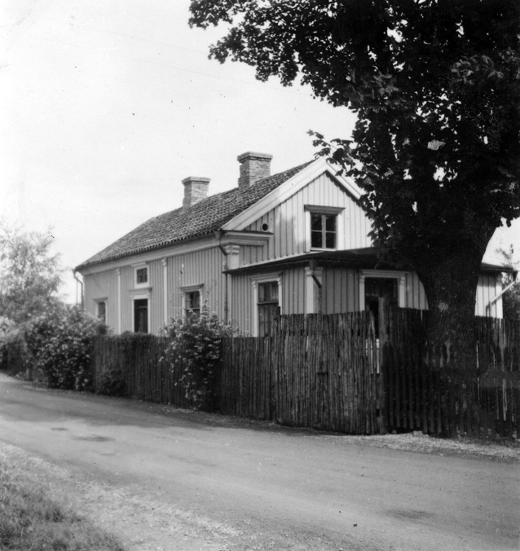 Småland. Kalmar län, Stranda härad, Ålems socken, Pataholm. kapten Fagerlunds hus. F. körde färjan Malmö-Köpenhamn.