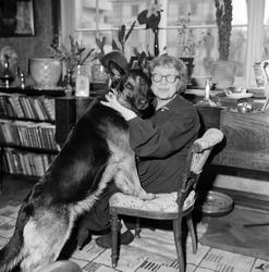 Lalla Carlsen hjemme i Lallakroken.