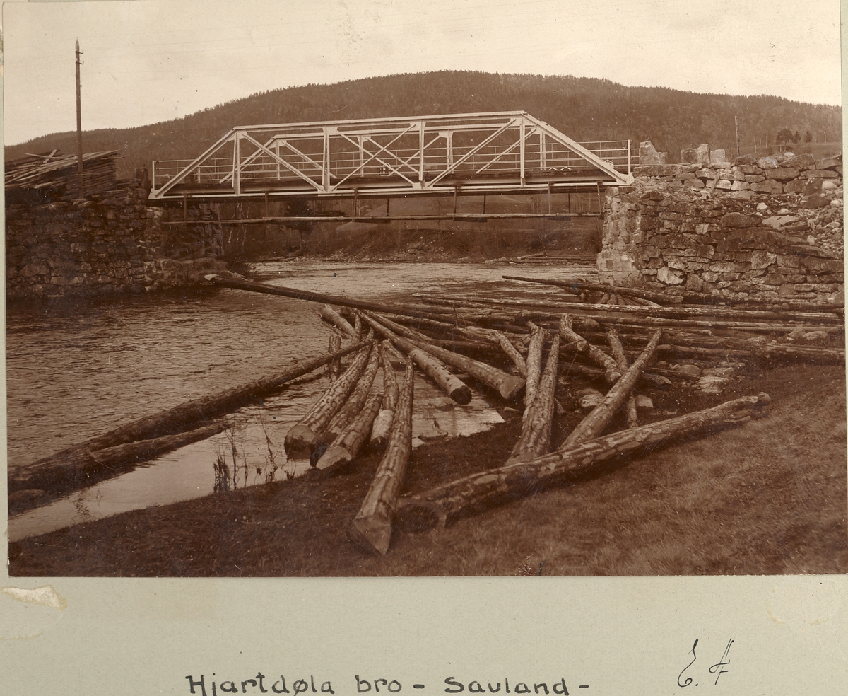 Hjartdøla bro, Sauland