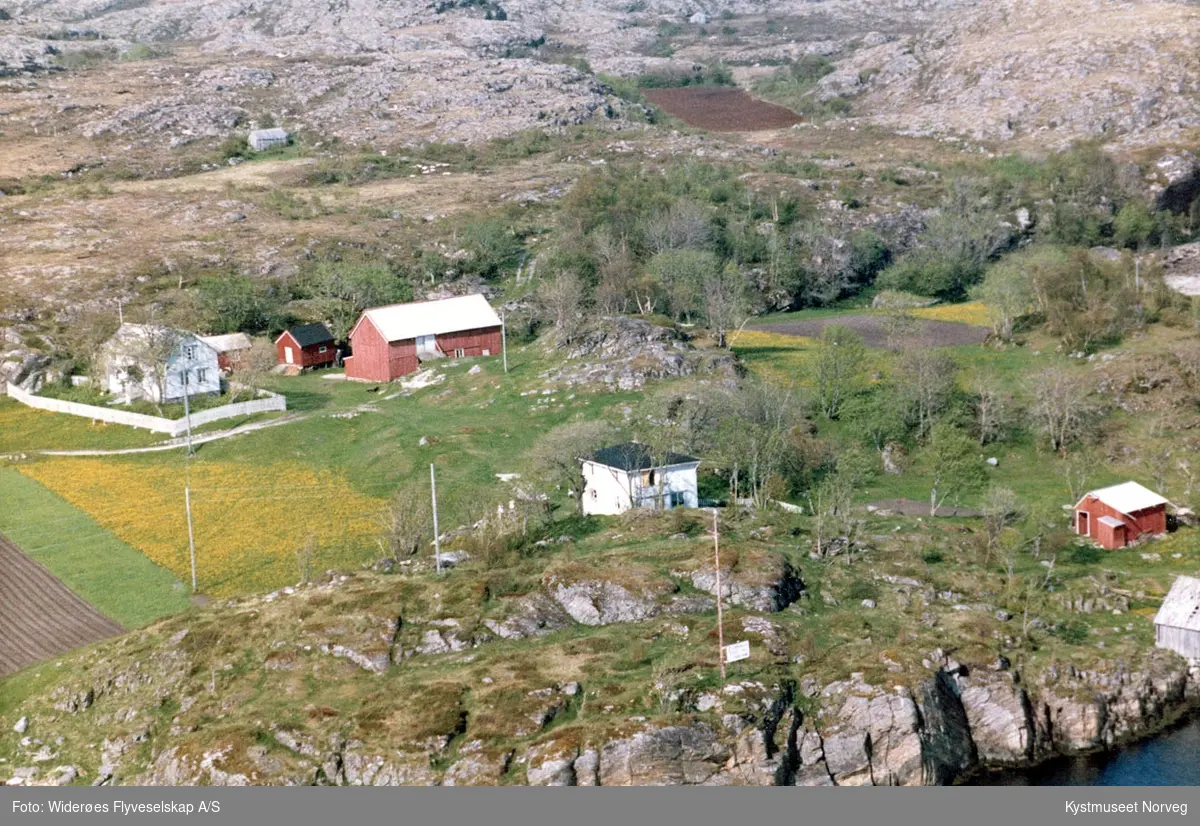 Flyfoto over Lysøya i Vikna kommune