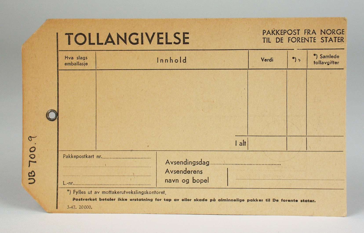 Tollangivelse fra Det norske postverket på stivt, brunt papir.