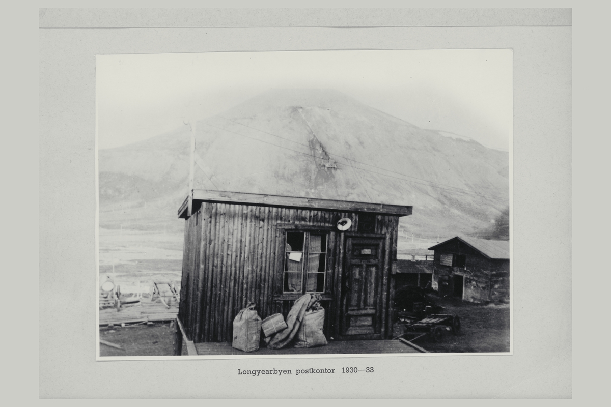 eksteriør, postkontor, 9170 Longyearbyen, postsekker