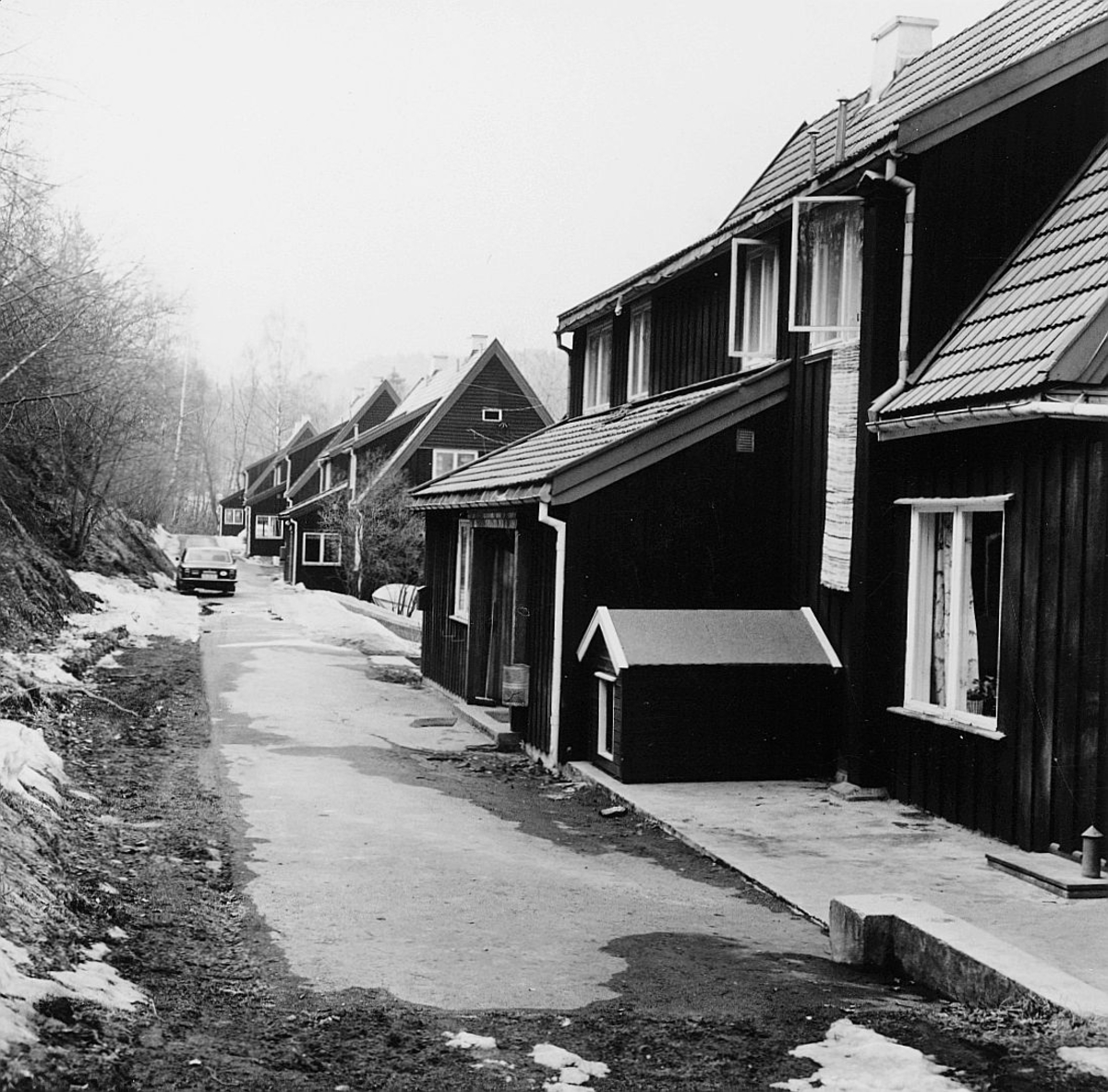 postskolen, Sjøstrand bad, april 1974, eksteriør