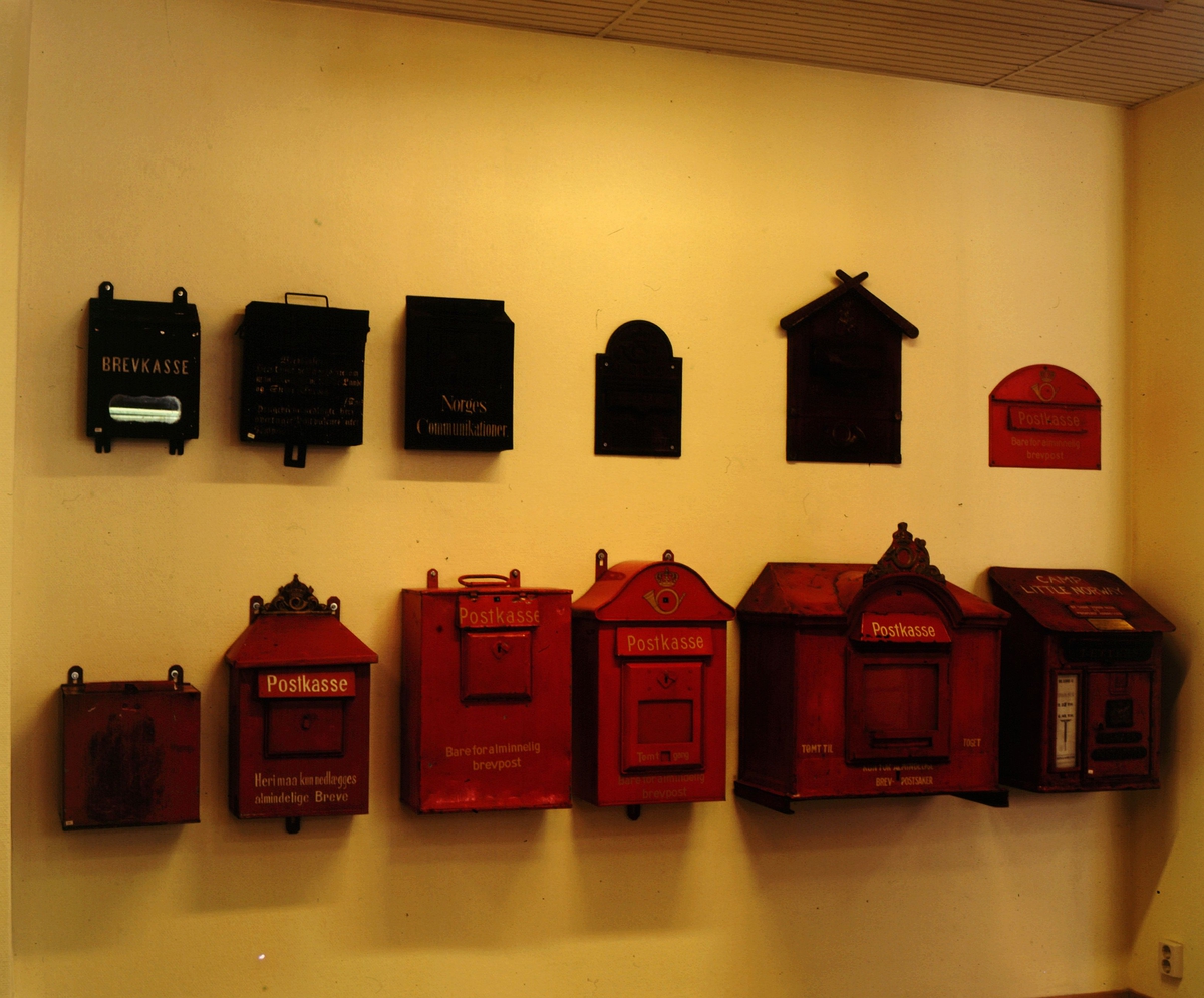 postmuseet, Kirkegata 20, utstilling, postkasser