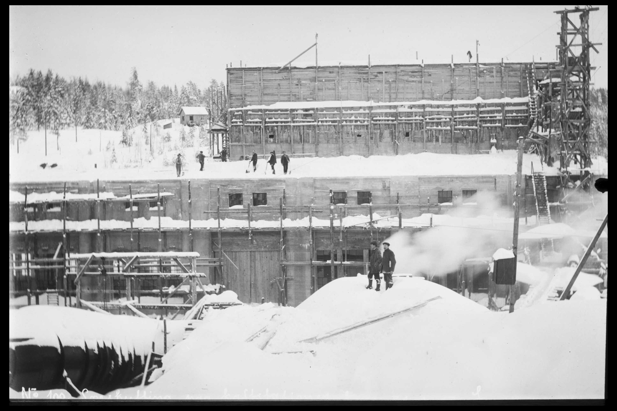 Arendal Fossekompani i begynnelsen av 1900-tallet
CD merket 0470, Bilde: 18
Sted: Bøylefoss
Beskrivelse: Kraftstasjon under bygging