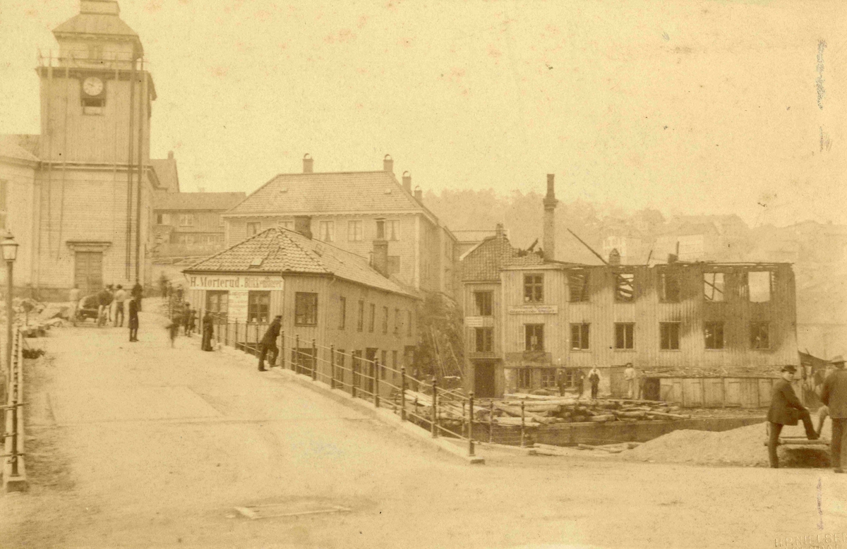 Arendal - Tyholmen - Bent Nilsens hus etter brannen i 1885 