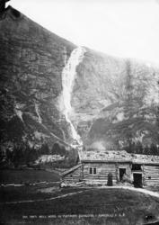 Gammel-Myra, husmannsplass under Monge. Stua sto på østsiden