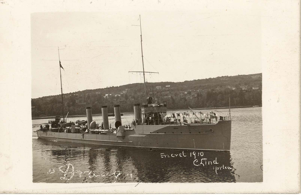Motiv: Torpedojager DRAUG 1910 4/5 styrbord side
