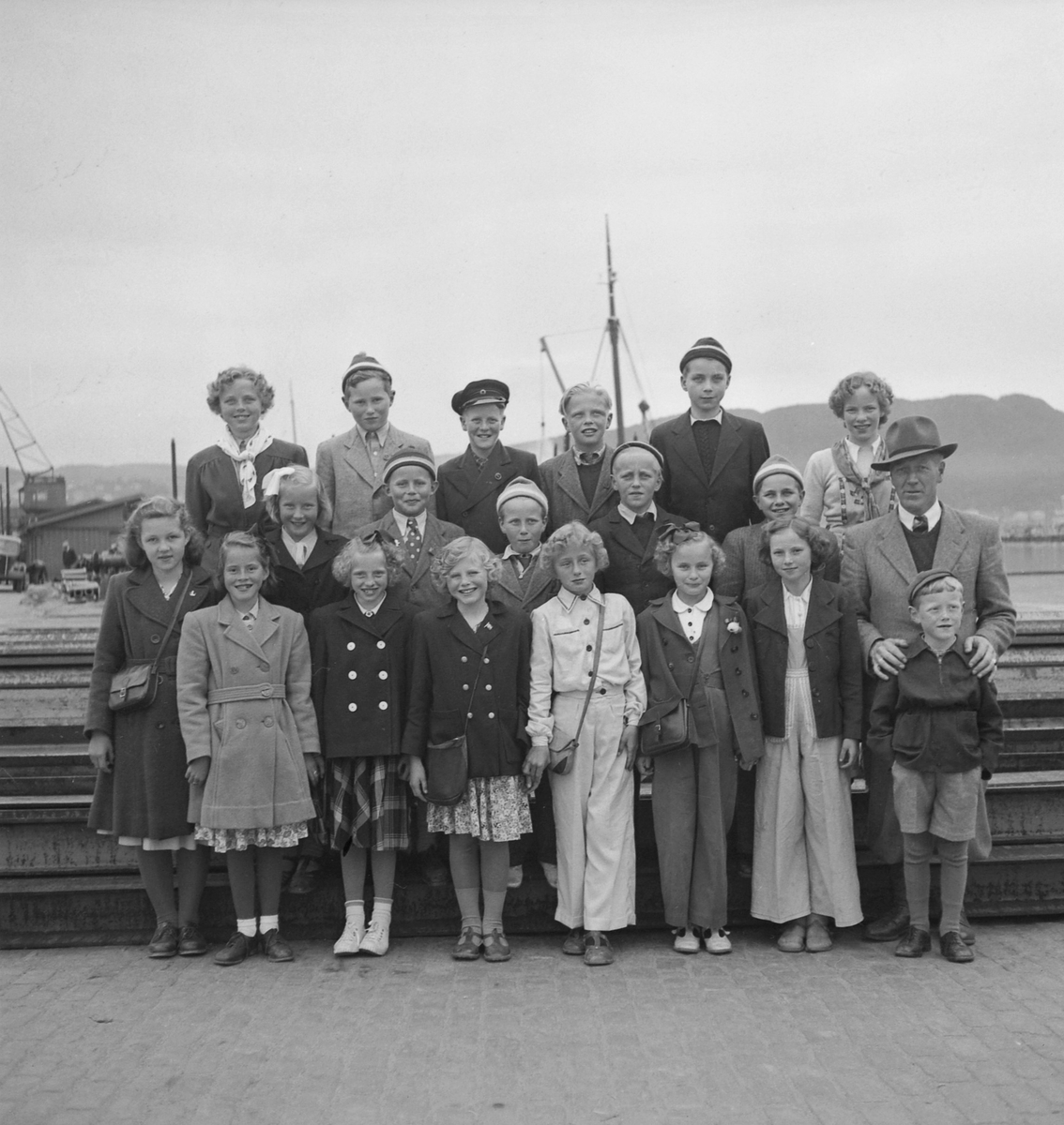 Elever fra Grøt skole i Haltdalen på besøk i Trondheim