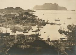 Byprospekt fra Ålesund kort tid etter brannen, sett mot vest
