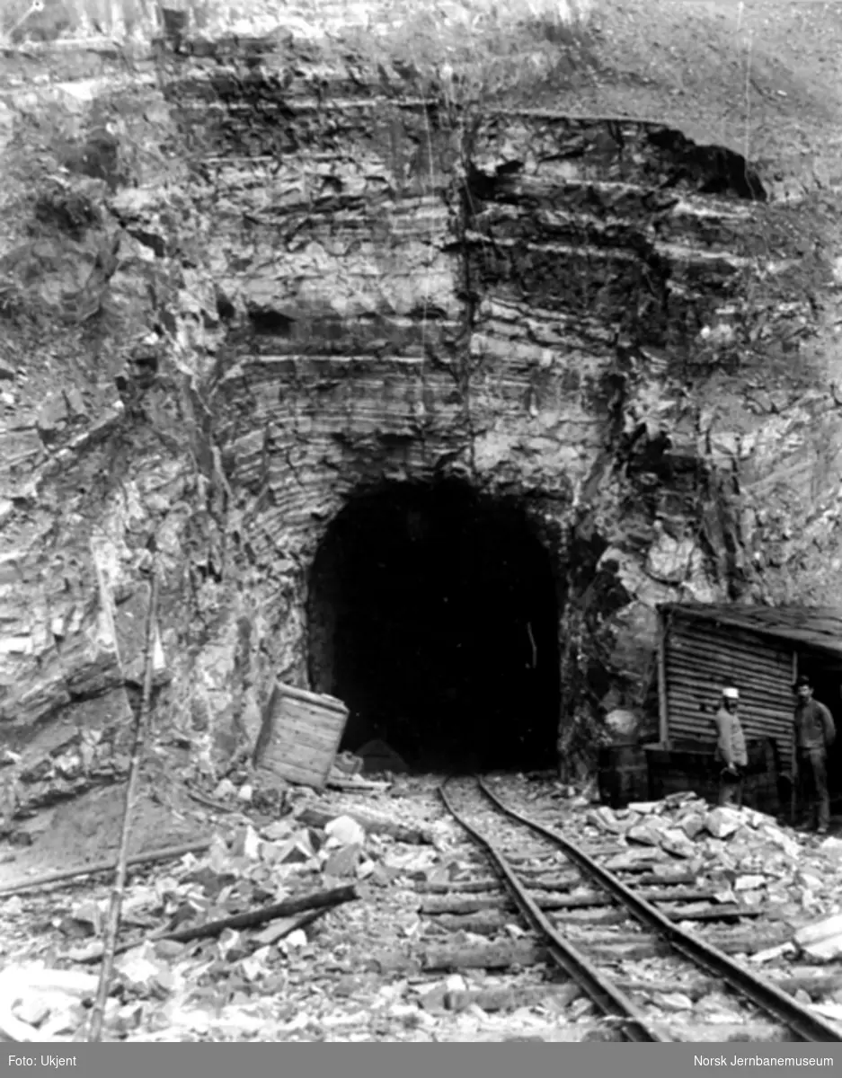 Ukjent tunnel under anlegg