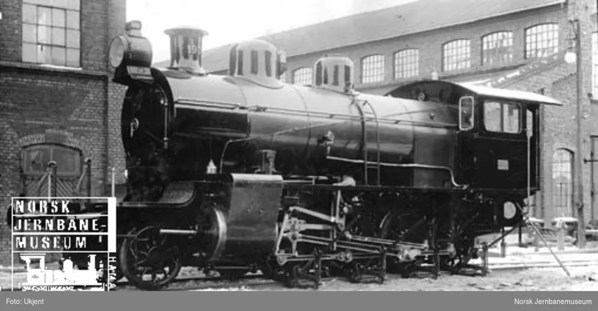 Damplokomotiv type 22a nr. 193 under veiing før levering