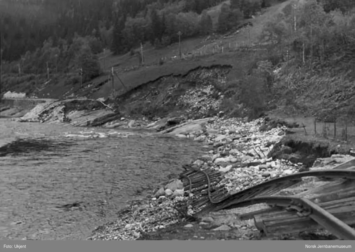 Ødelagt linje, Kirkvollbruddet ved Singsås, sett nordover