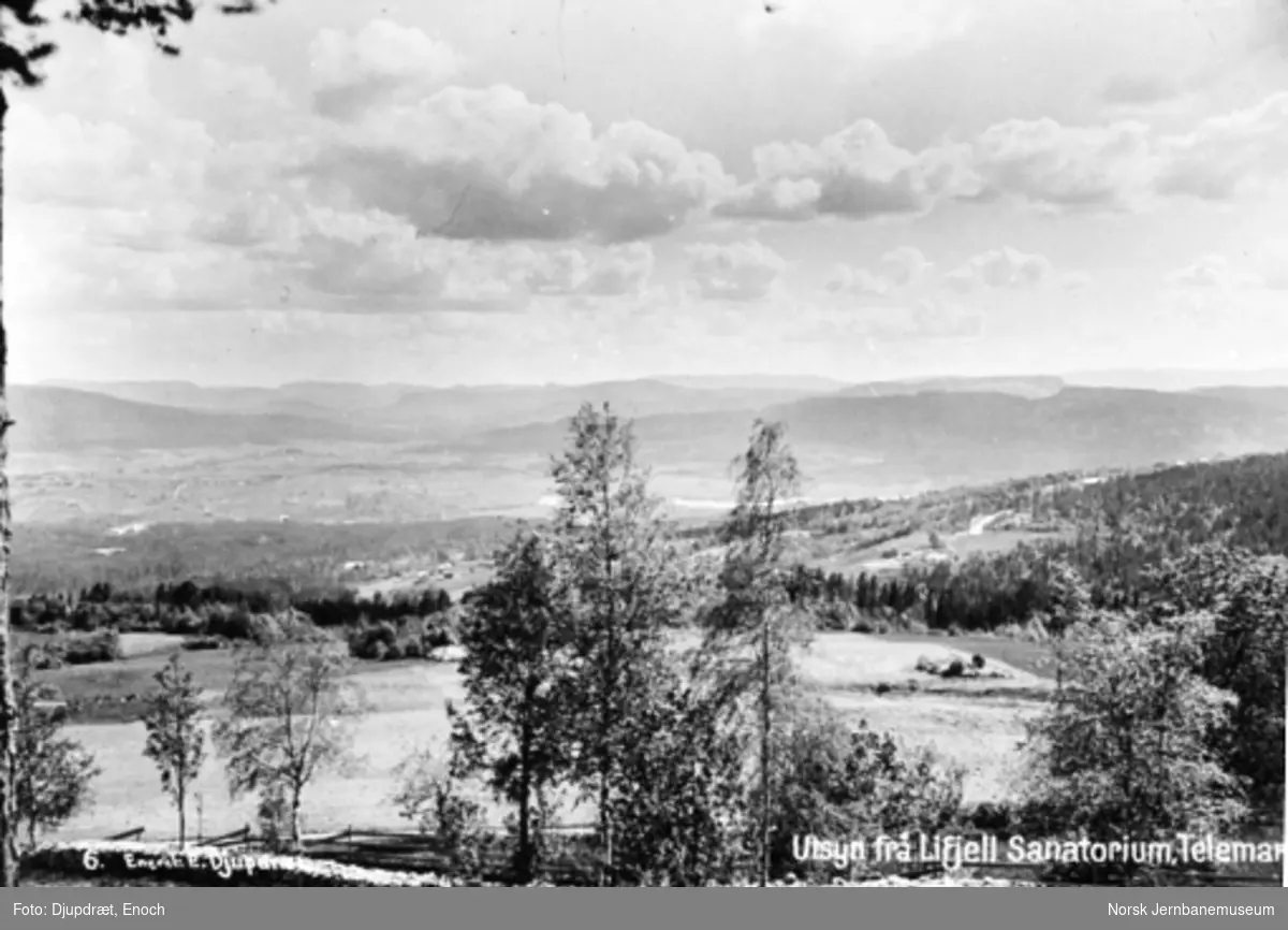 Linjen mot Lunde, utsyn fra Lifjell Sanatorium, Telemark
