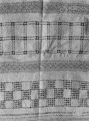 Del av et blondeforkle fra Södra Karelen.